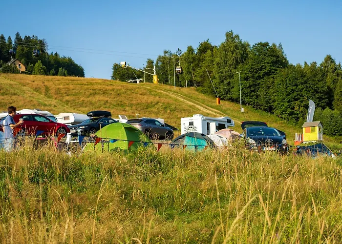 Zwalisko Camper Park Parcela Na Namiot